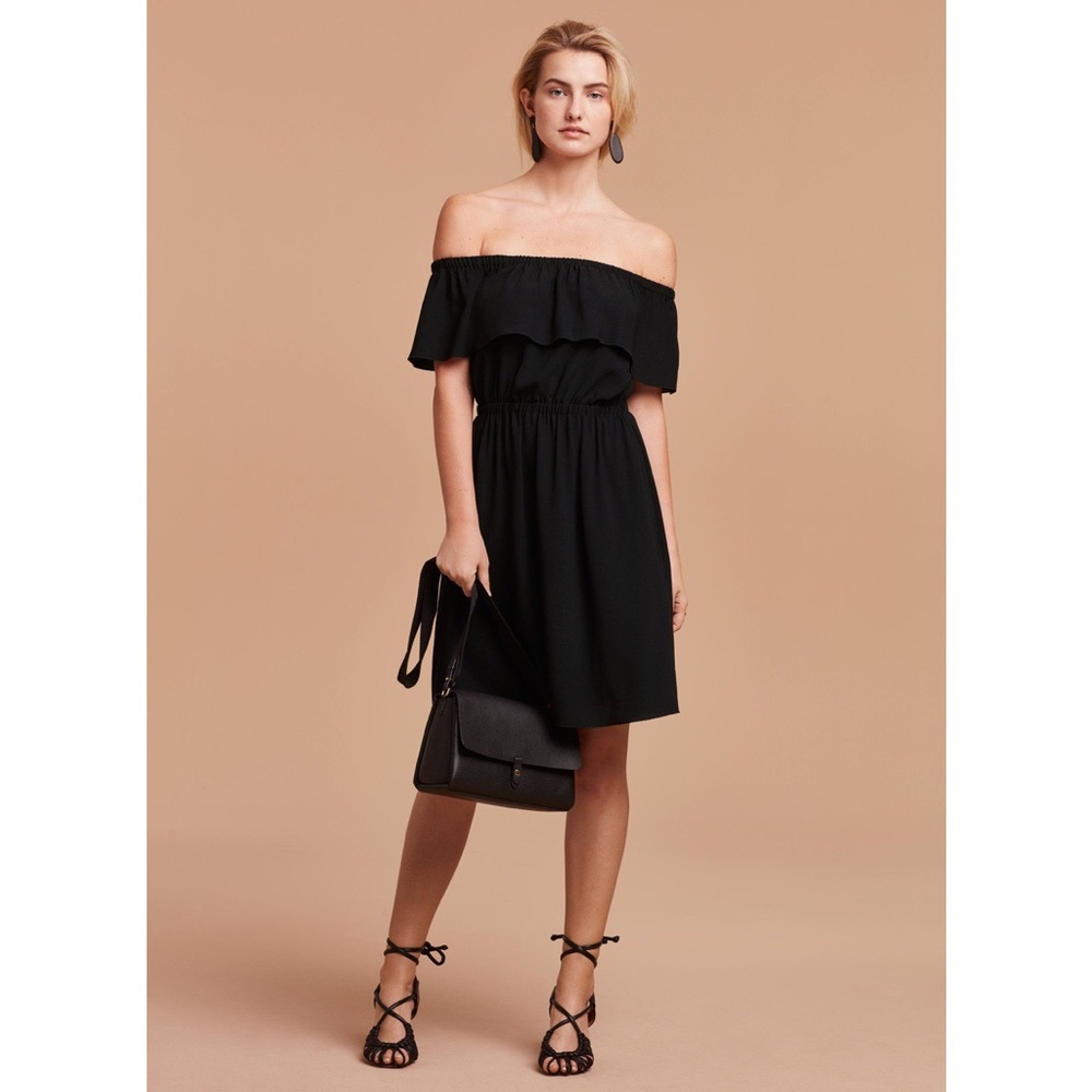 Aritzia Wilfred Hosta Dress